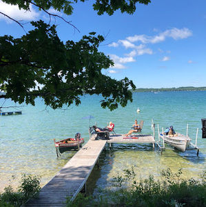 Meet your Posher, Carly